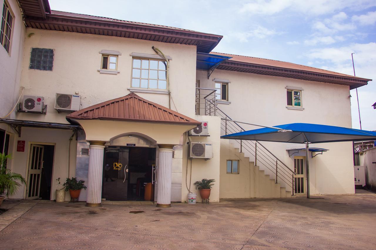 DV8 Hotel Lagos Buitenkant foto
