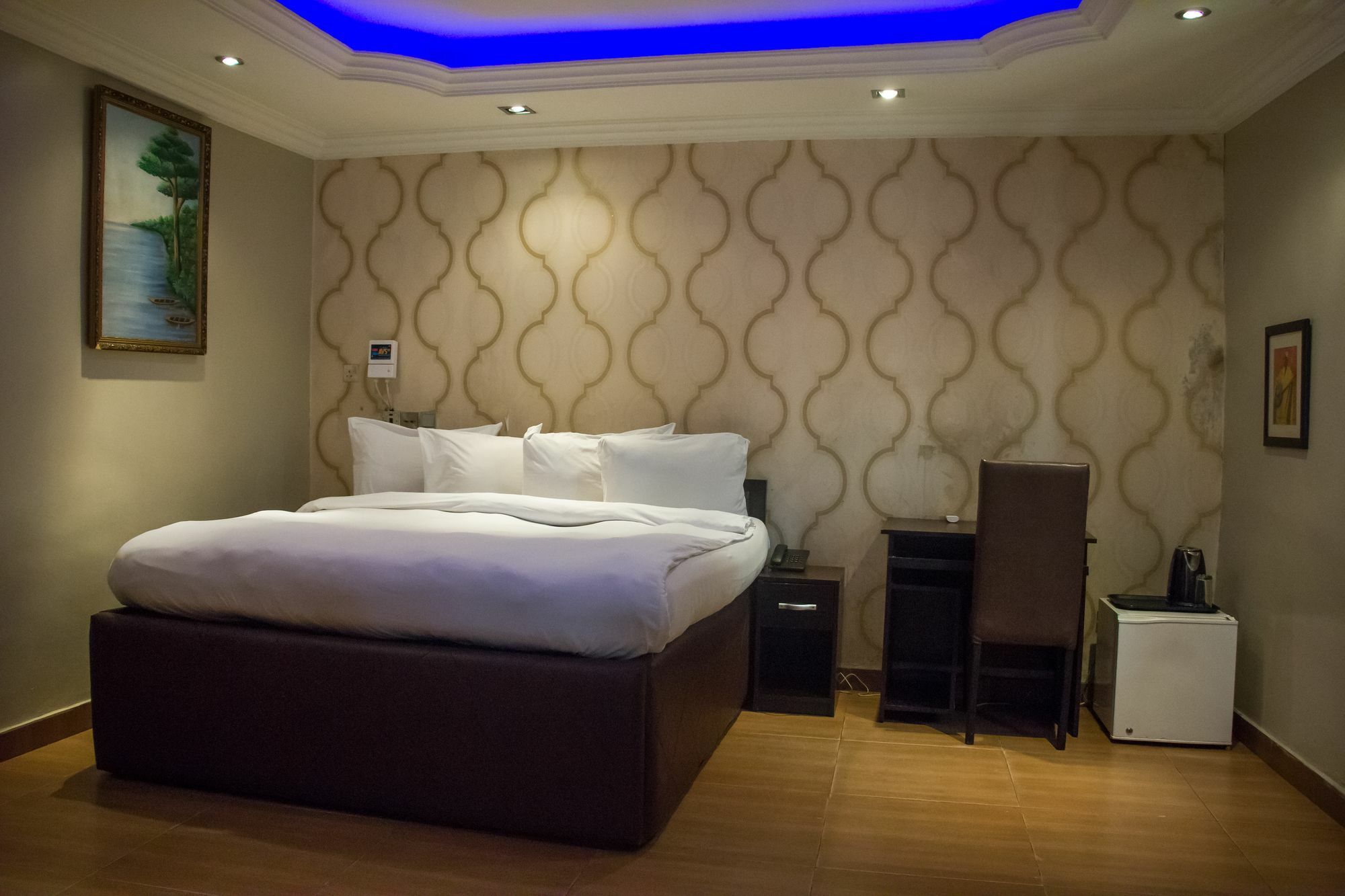 DV8 Hotel Lagos Buitenkant foto